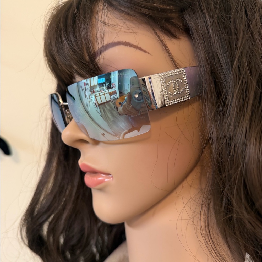 CHANEL Chanel 4095-B is a vintage,